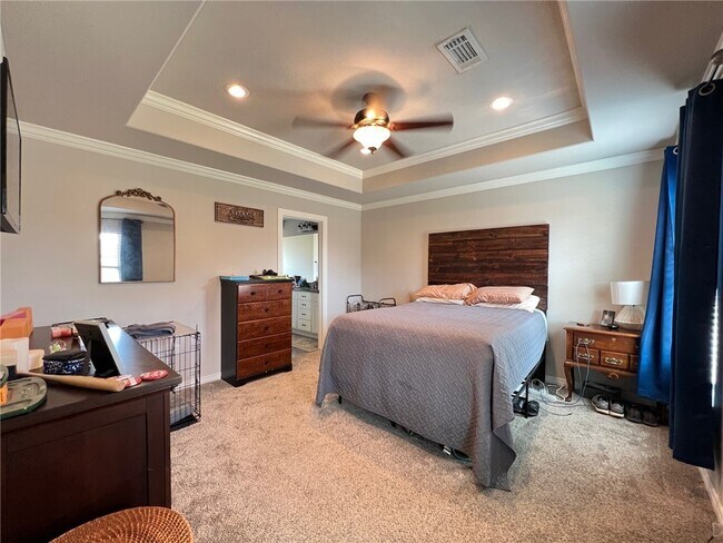 Building Photo - 3697 Serenity St