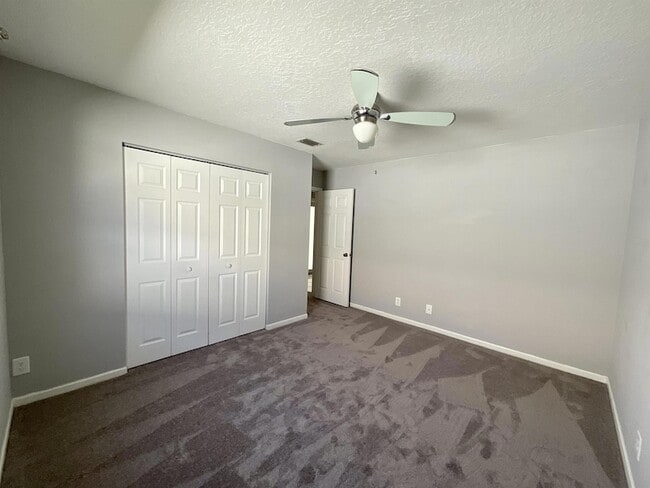 Building Photo - 7954 Stirling Bridge Blvd S