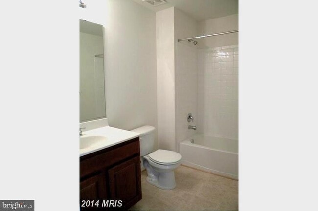 Building Photo - 3635 Glouster Dr