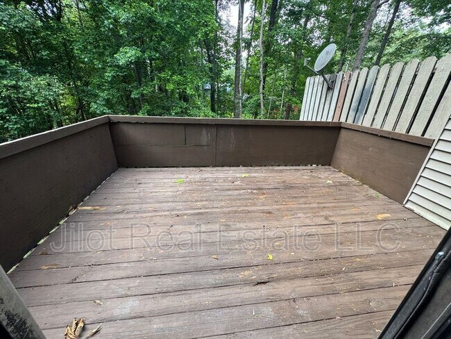 Building Photo - 5794 Sheldon Ct