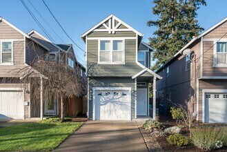 Building Photo - Super clean 3-bdrm/2-bath home in Kenton—C...