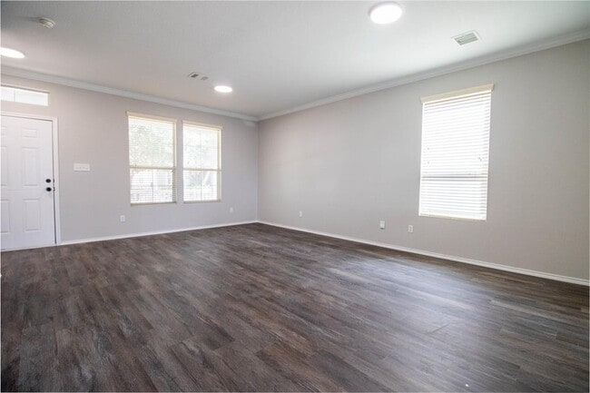 Building Photo - 16787 Mammoth Springs Dr