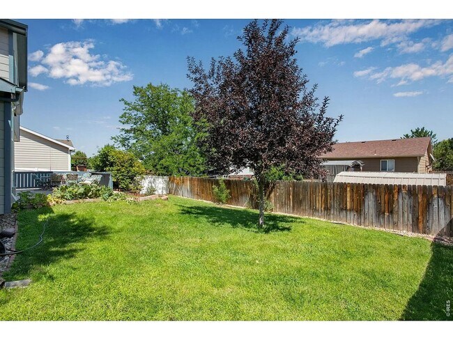 Building Photo - 132 N 50th Ave