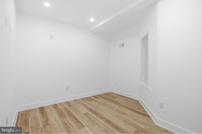Building Photo - 349 N 62nd St