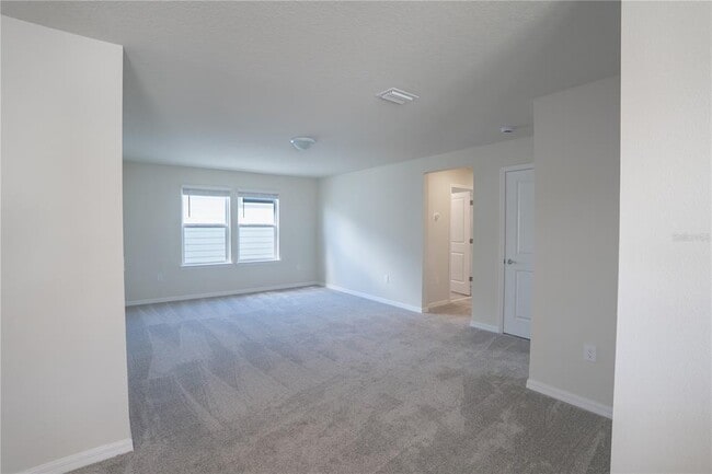 Building Photo - 3259 Ellsworth Ave