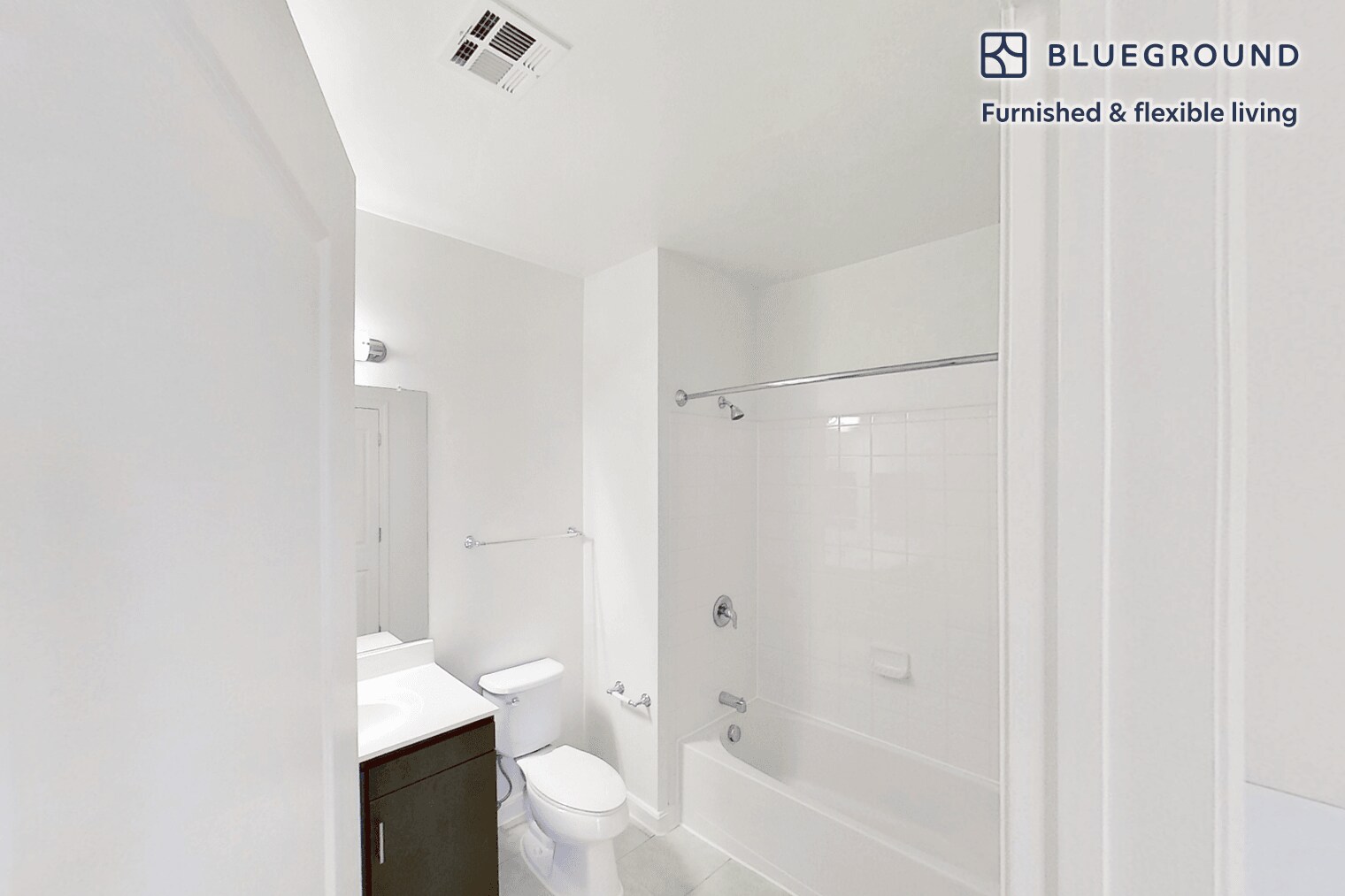 Building Photo - 333 Great River Rd