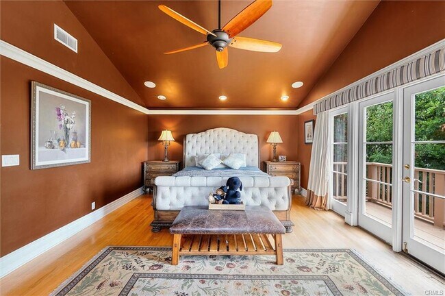 Primary Photo - 2129 Palos Verdes Dr W