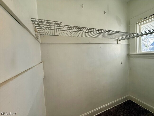Building Photo - 1265 Marlowe Ave
