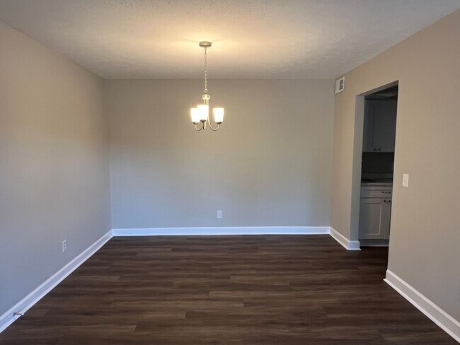 Building Photo - bg0718