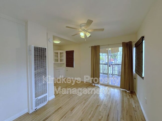 Building Photo - 5042 Muir Ave