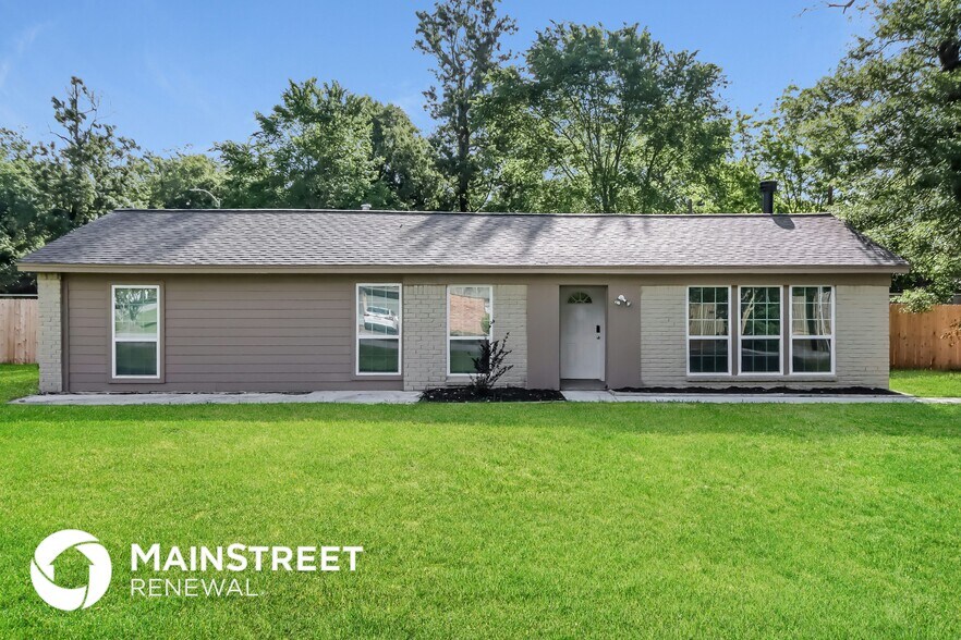 Primary Photo - 24118 Grey Fox Dr