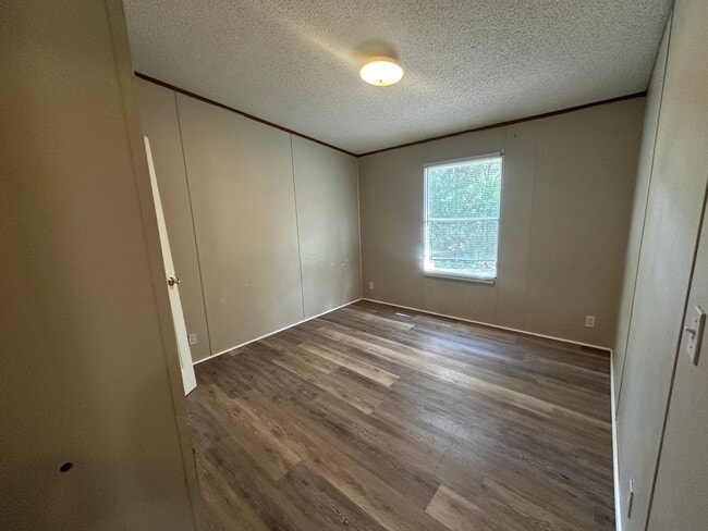 Building Photo - 16521 Timberwood