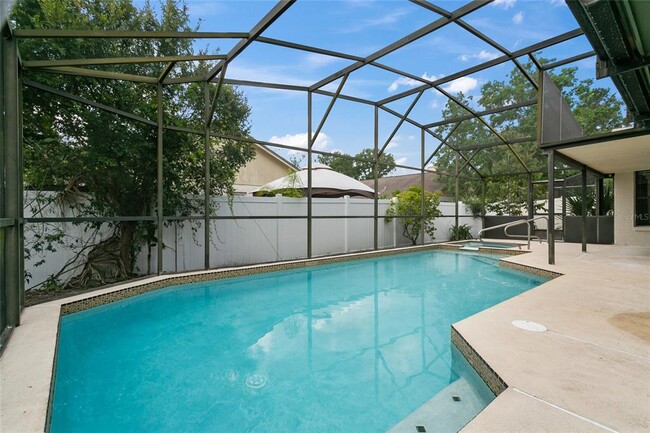 Building Photo - 3612 Biscayne Dr