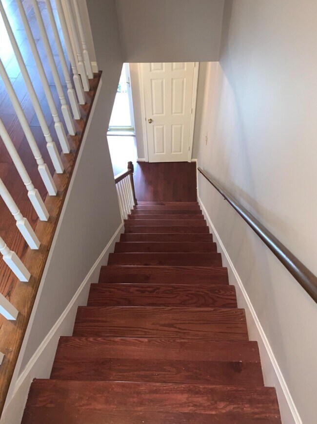 Building Photo - 1129 Turkey Foot Rd