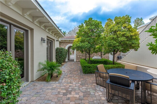 Building Photo - 12056 Royal Dolnoch Ct