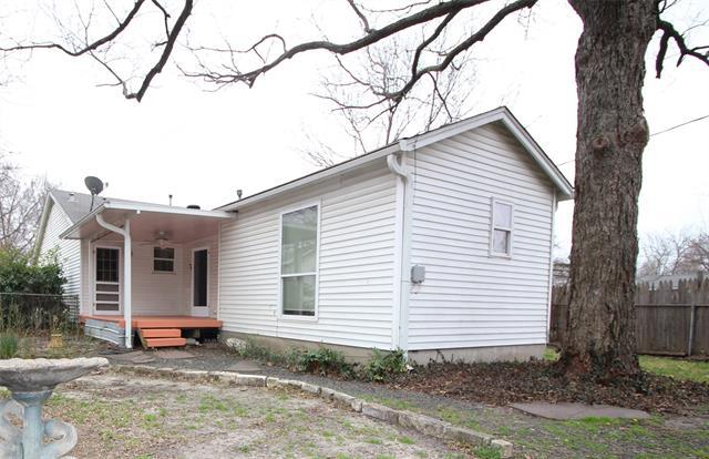 Building Photo - 10415 Losa Dr