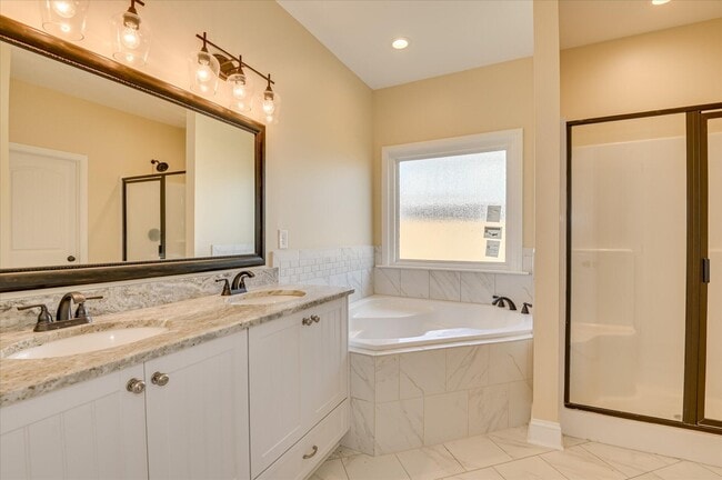 Building Photo - 3520 Patron Dr