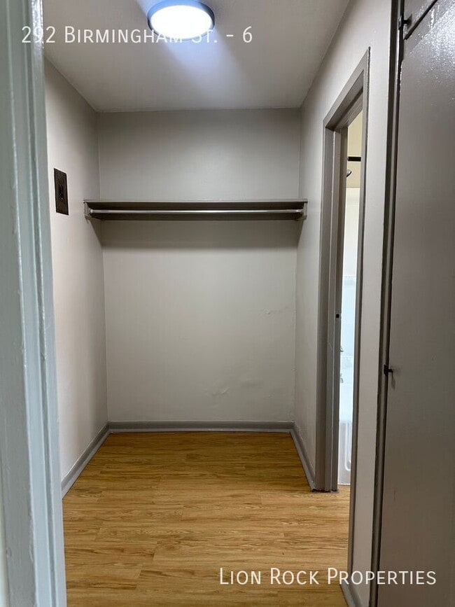 Building Photo - 292 Birmingham St