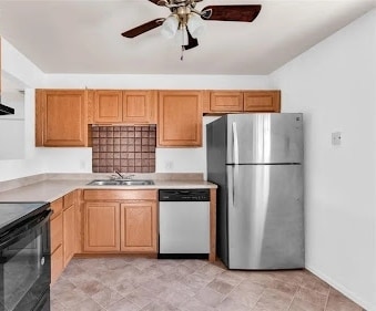 Building Photo - 5 Bridgeport Cir