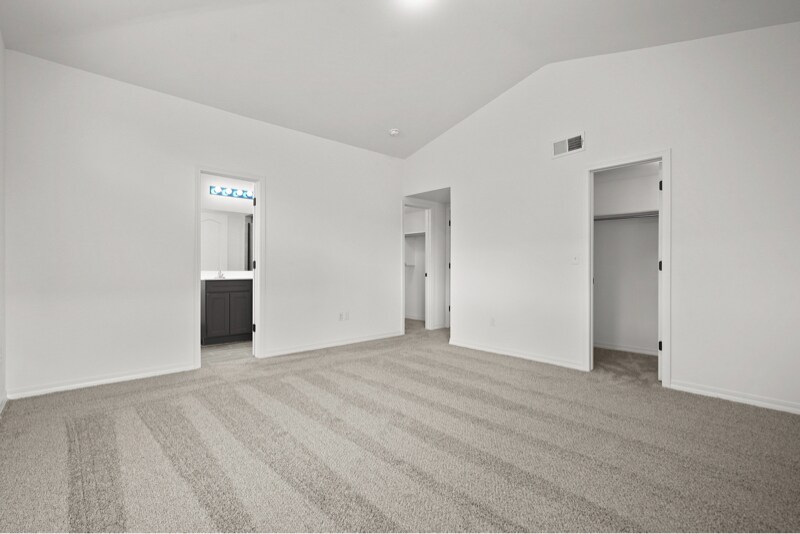 Building Photo - 2217 Tony Harper St