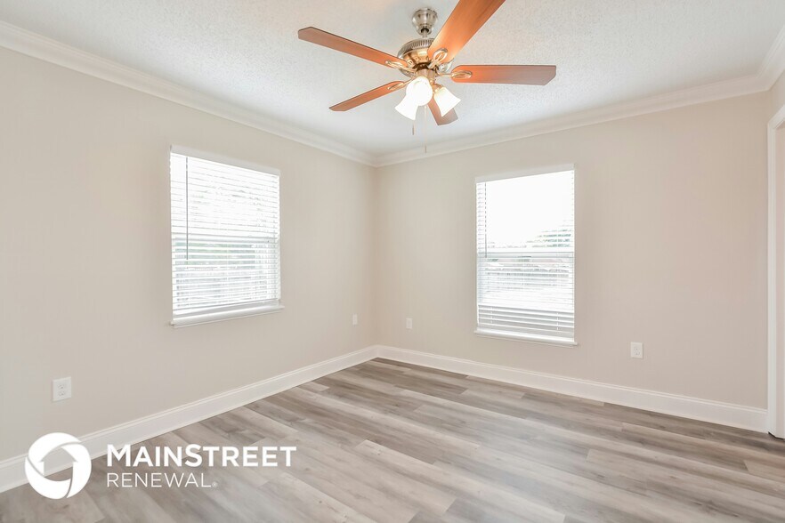 Building Photo - 11322 Lockwood St