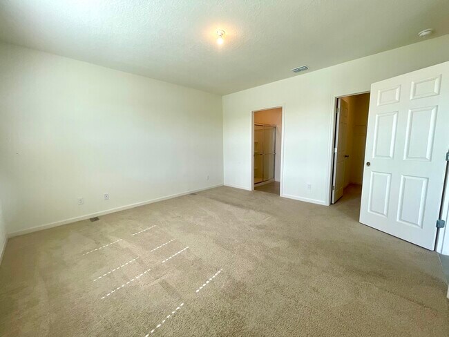 Building Photo - 12440 Rimini Wy