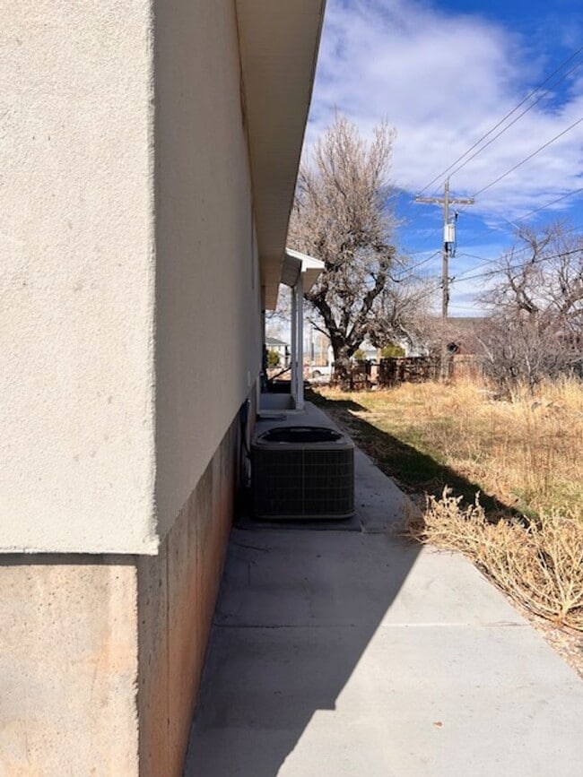 Building Photo - 378 - WC Properties, LLC