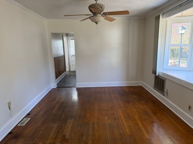 Building Photo - HIGHLAND BILTMORE - Two Bedroom Home