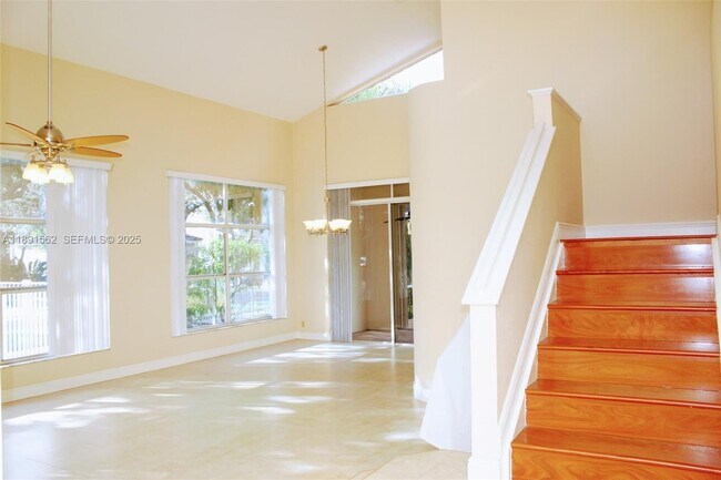 Building Photo - 11151 Minneapolis Dr