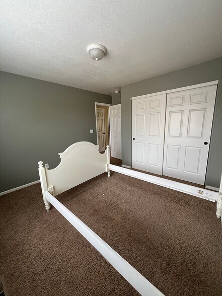 Building Photo - 5022 S Malaya Way