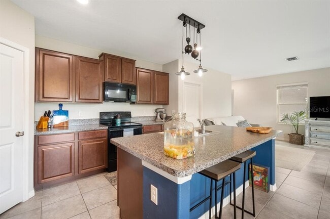Building Photo - 4244 Unbridled Song Dr