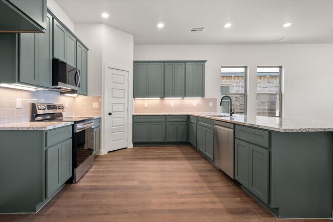 Building Photo - Amazing New Consturction in Viridian!