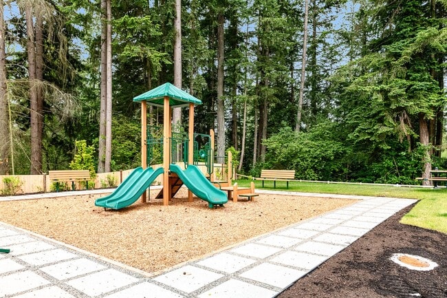 Building Photo - 3 Bed | 3.5 Bathroom | 1626 Sq Ft | $3,350