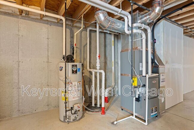 Building Photo - 143 Blanchard Ct