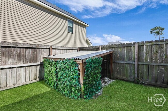 Building Photo - 1596 Longleaf Ct