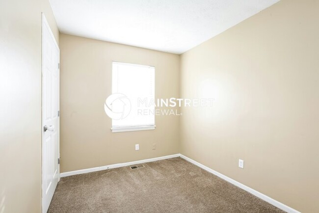 Building Photo - 4409 Tucson Dr