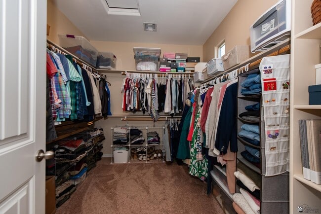 Building Photo - 6715 E 35th Rd