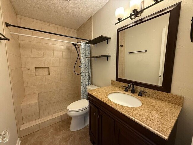 Building Photo - Pensacola - South Gulf Manor - 3 bedroom, 2 bathroom w/ pool