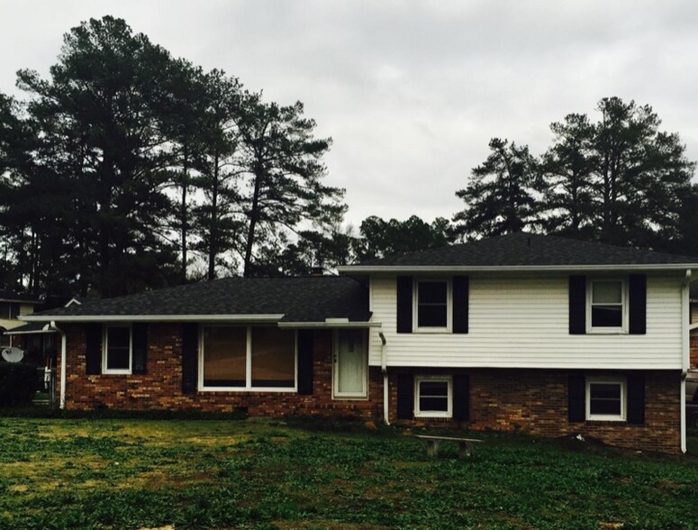 Building Photo - 2312 Cadden Rd