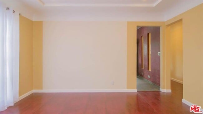 Building Photo - 1437 Ridgeley Dr