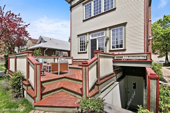 Building Photo - 116 Woodland Ave