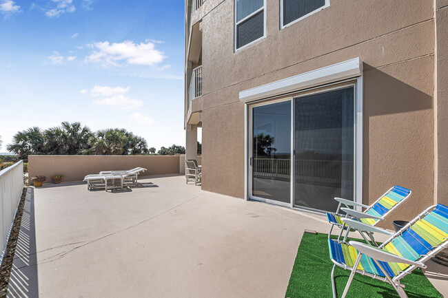 Building Photo - 104 Surfview Dr