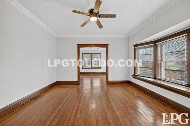 Building Photo - 414 Platt St