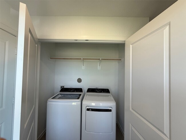 Building Photo - 29003 Rustic Windmill Wy