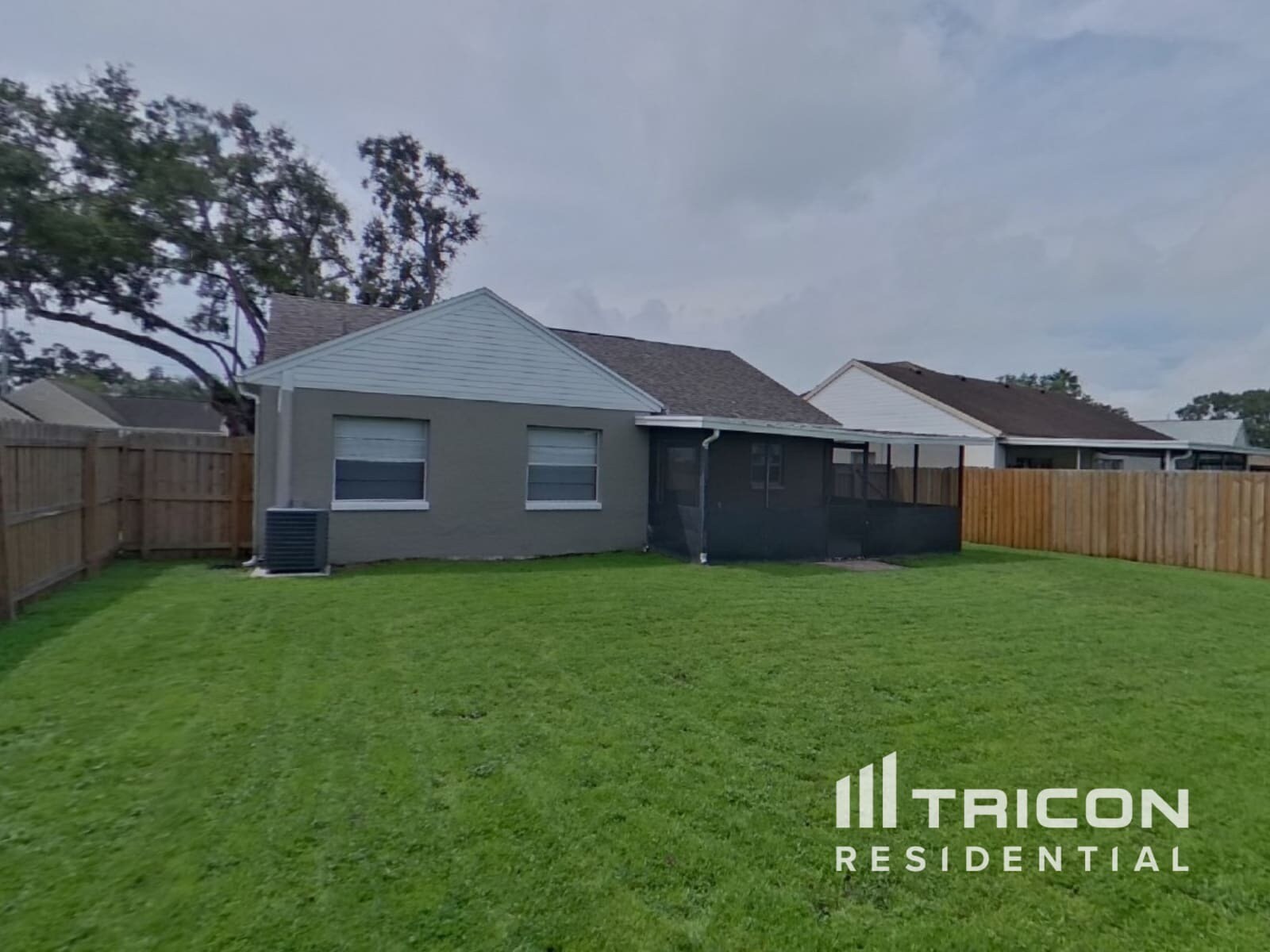 Building Photo - 1624 Crossridge Dr