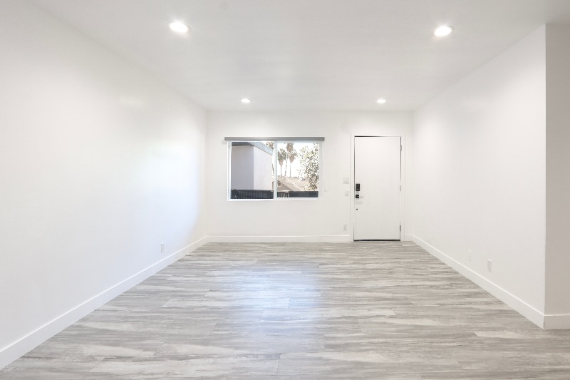 Building Photo - 451 N Coronado St