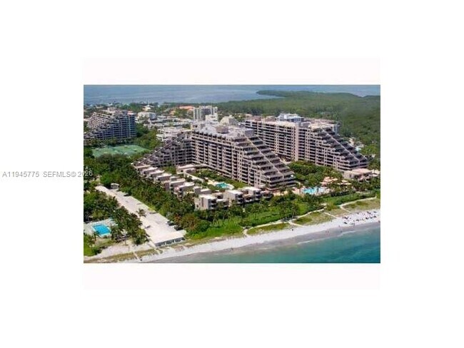 Building Photo - 251 Crandon Blvd