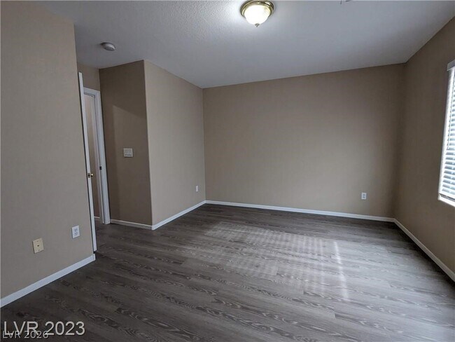 Building Photo - 6298 W Levi Ave