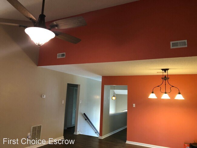 Building Photo - 2 br, 2 bath House - 1550 Hunt Club Court