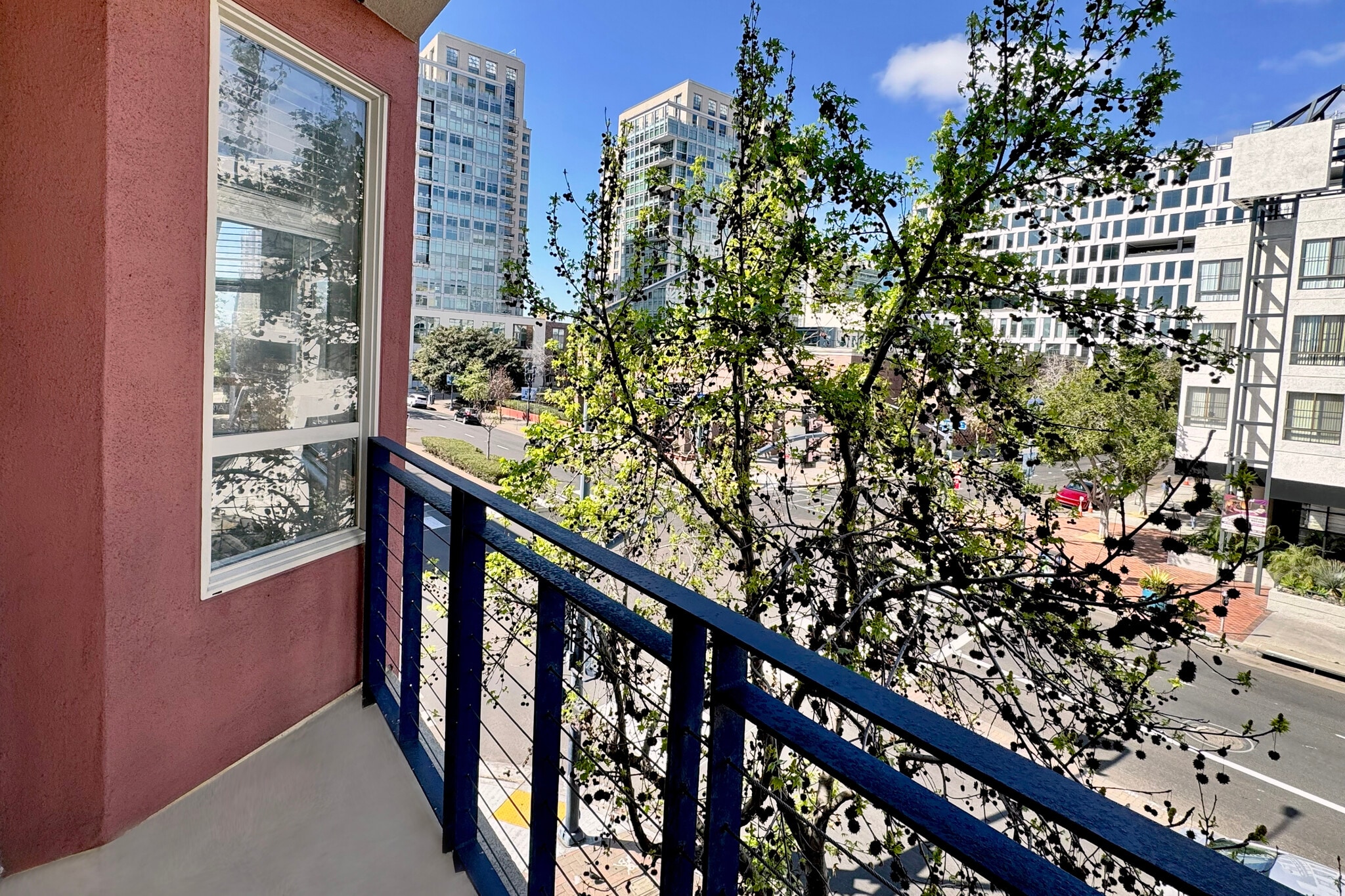 Building Photo - 235 Market St